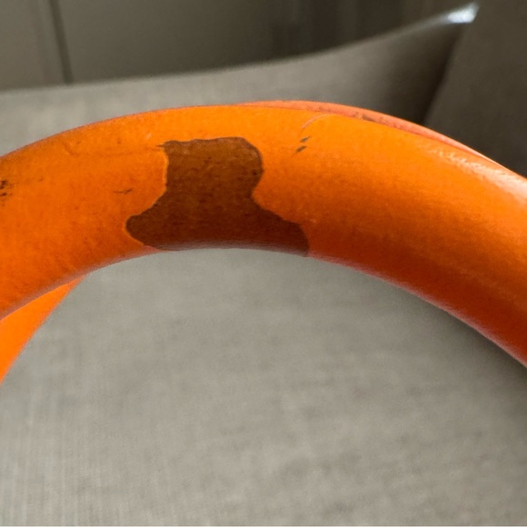 Louis Vuitton Alma - Picture 7 of 16